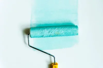 Peinture intérieure à Bésingrand — murs, plafonds et boiseries
